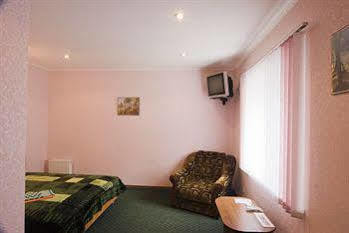 Atrium Hotel Melitopolʼ Extérieur photo